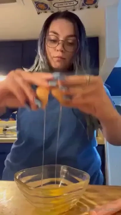 Gooood morning here is a little insight of my morning i been eating a part 1 