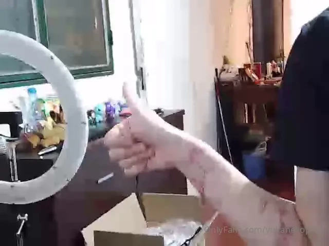 Today i had to take that thing upstairs i had to ask my mom bf and part 3 