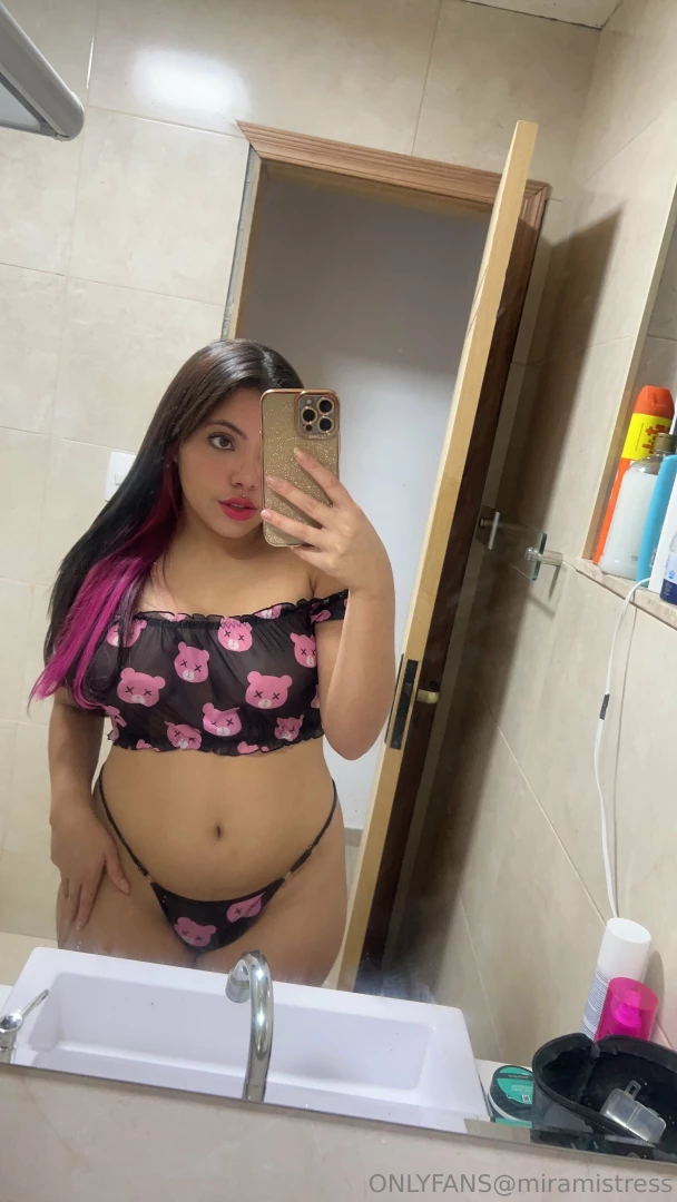 You know that you can t resist this latina of yours 