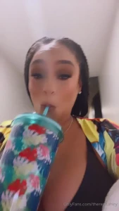 therealtahiry - Going back to my hotel room tip 20 for a special treat 