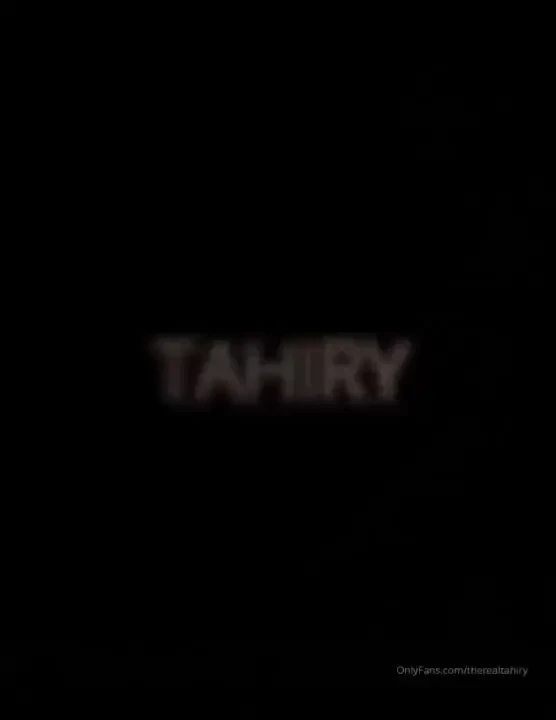 Getting freakyyy tonight check your messages 