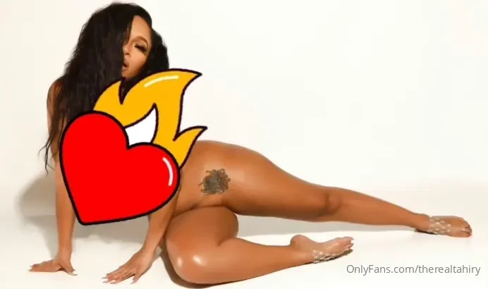 Tip me 15 to see this picture uncensored 