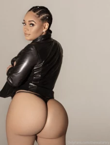 It s wild wednesday i have a surprise for you check ur inbox s now new