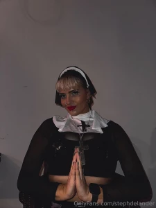 Getting unholy tonight check your dms