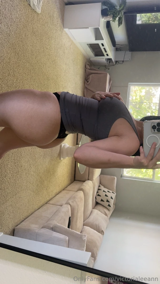 Come give it a spank 