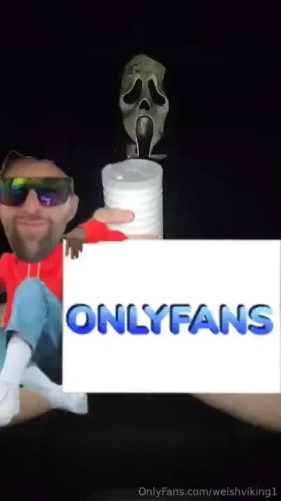 Ghost face gone wild out in the car somewhere quiet to have some fun 