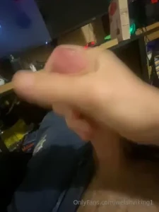 Penis enjoy my big cock bet you wanna ride hey part 1