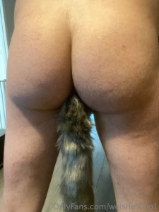 Some sexy pics of me with my new tail more pics coming tomorrow