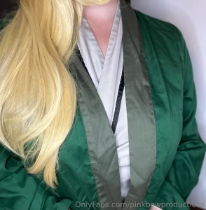 Happy halloween here are some sneak peaks of the cosplays i have can y part 2