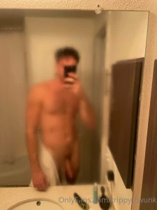 Send nudes i m horny part 1