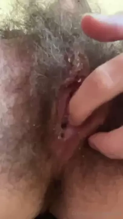 I was so creamy my pussy tastes so good 