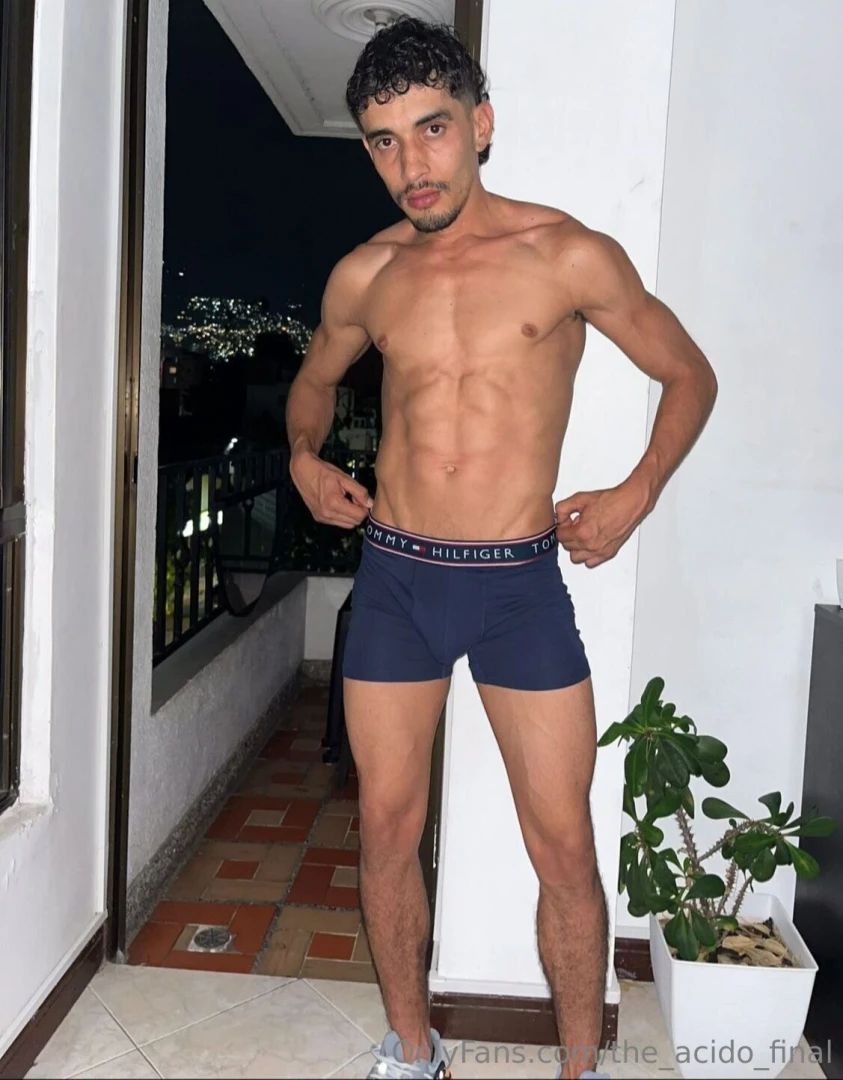 Hello guys welcome to my room stephanstone62 the hottest and most part 9 