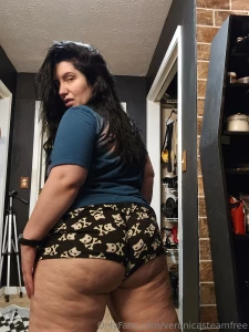 Gassy jiggy ass - 3 5 mins