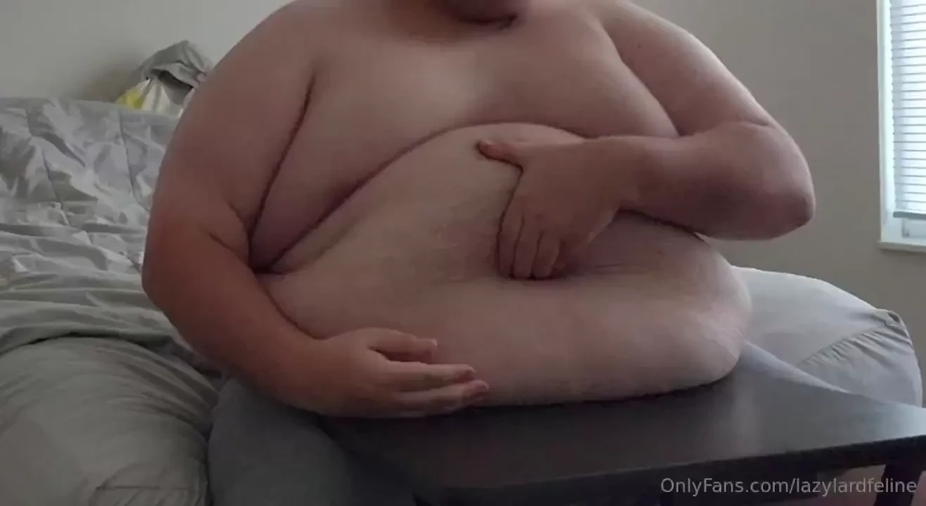 Post-stuffing tummy navel play fun 