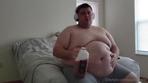 I love apple cider during the fall and to prove it how about i drink a