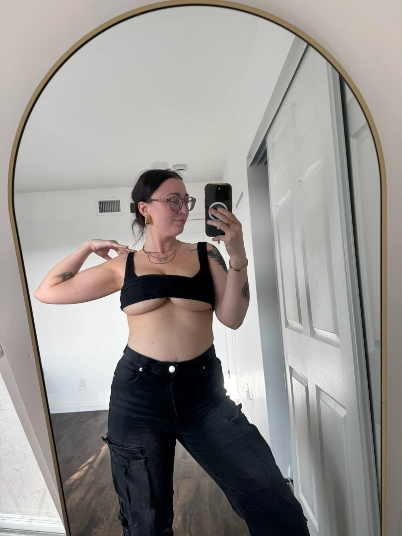 Do you love underboob part 1 