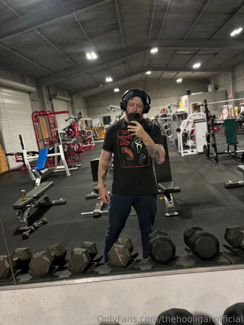 Horror movies and chill anyone gotta get that early morning workout in 