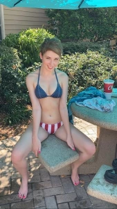 It s a cane s and pool kinda day part 5