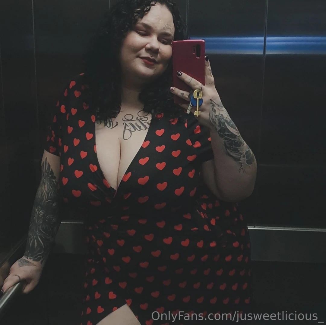 Feeling cute af for more jusweetlicious 