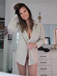 I feel like watching netflix naked tonight what should i watch what s