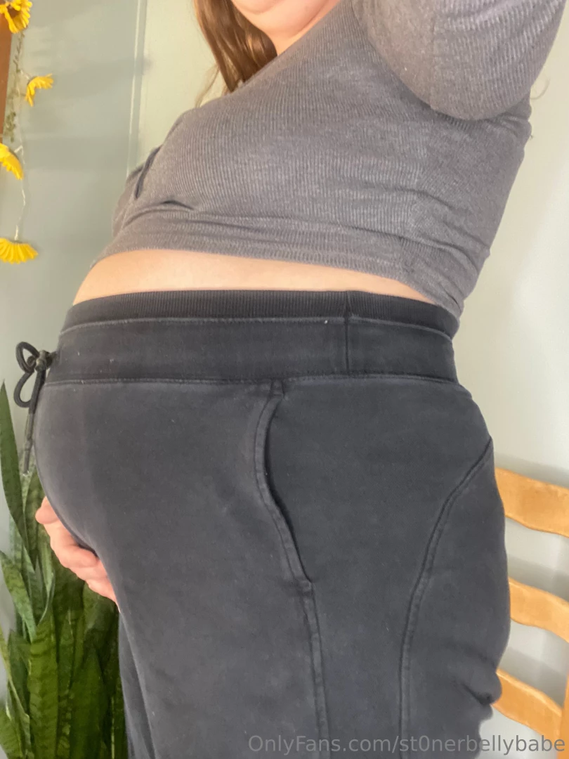 Anyway who wants to find out how much pumpkin pie i can eat in one part 3 