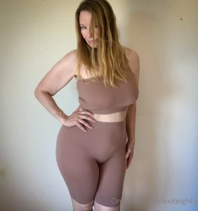 Good afternoon just love these yoga sets they are so comfy and they part 5