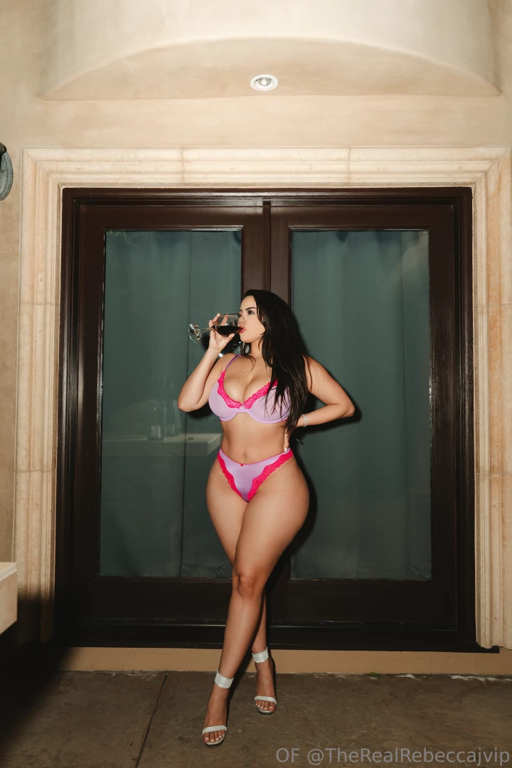 Im up all night long 