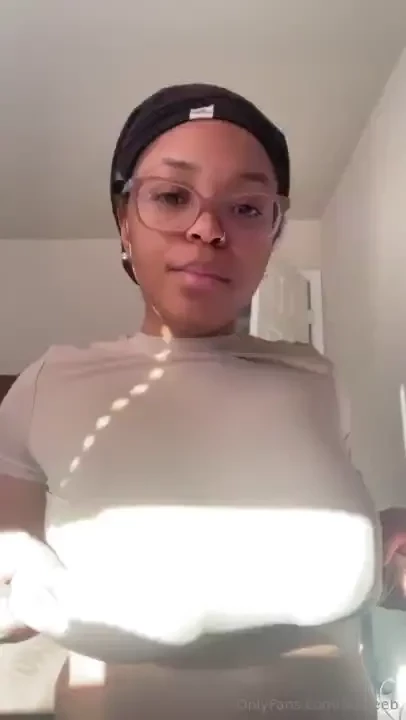 Good morning babies i didn t even notice my cat in the background 