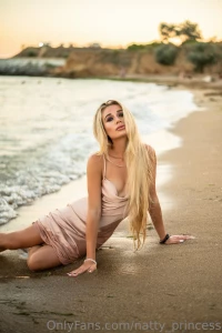 Sit in a beautiful expensive dress on the wet sand i can sometimes i