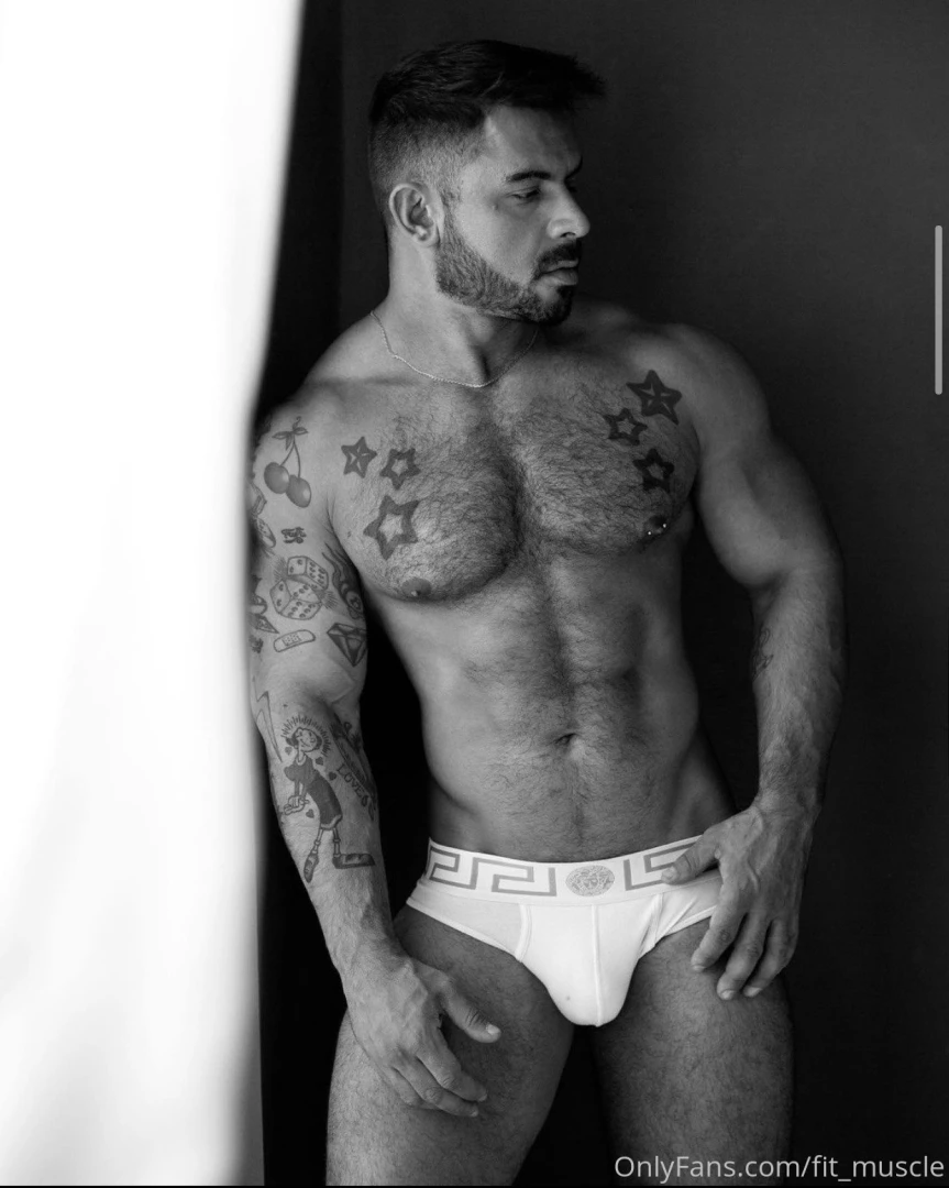 Let me introduce rudygram_xxx from italy very hot onlyfans model with part 4 