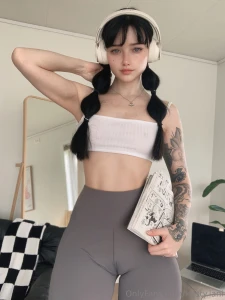 Sweetest girl in the gym