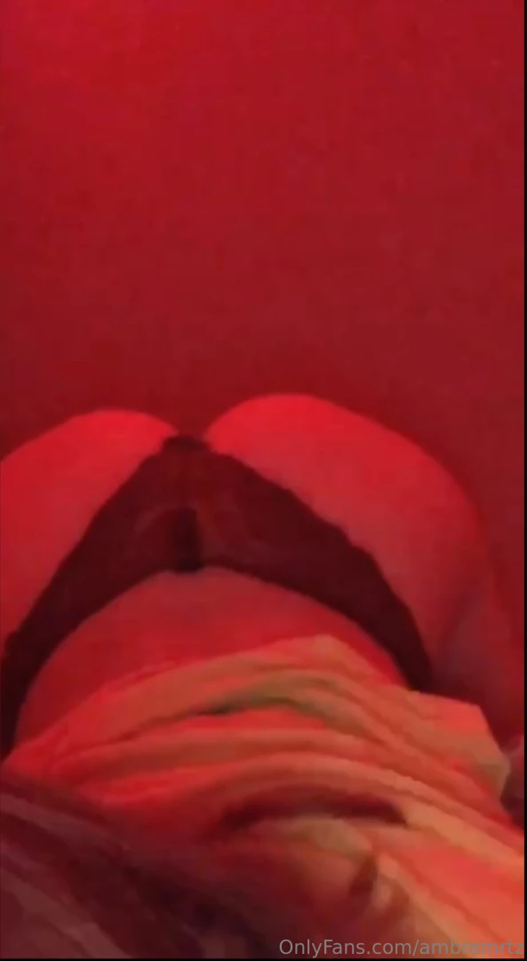 Arrache moi ma culotte ma viiie 