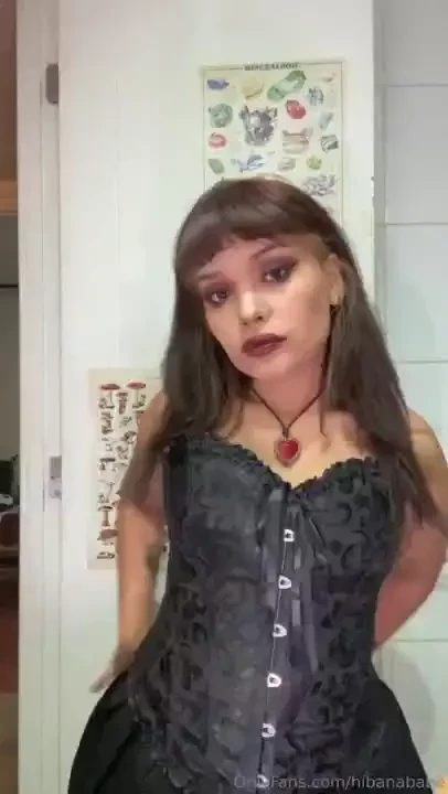 Happy halloween would you let bit your neck 