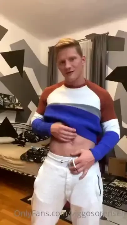 Let s cum with me guys everytime at the end my brother needs to be 