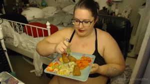 xxsj85xx - On my fat girl shit eating food is sometimes as satisfying as sex 