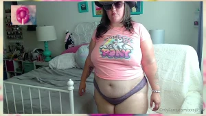 xxsj85xx - Okay getting a little more friskay with somebooty jiggle 