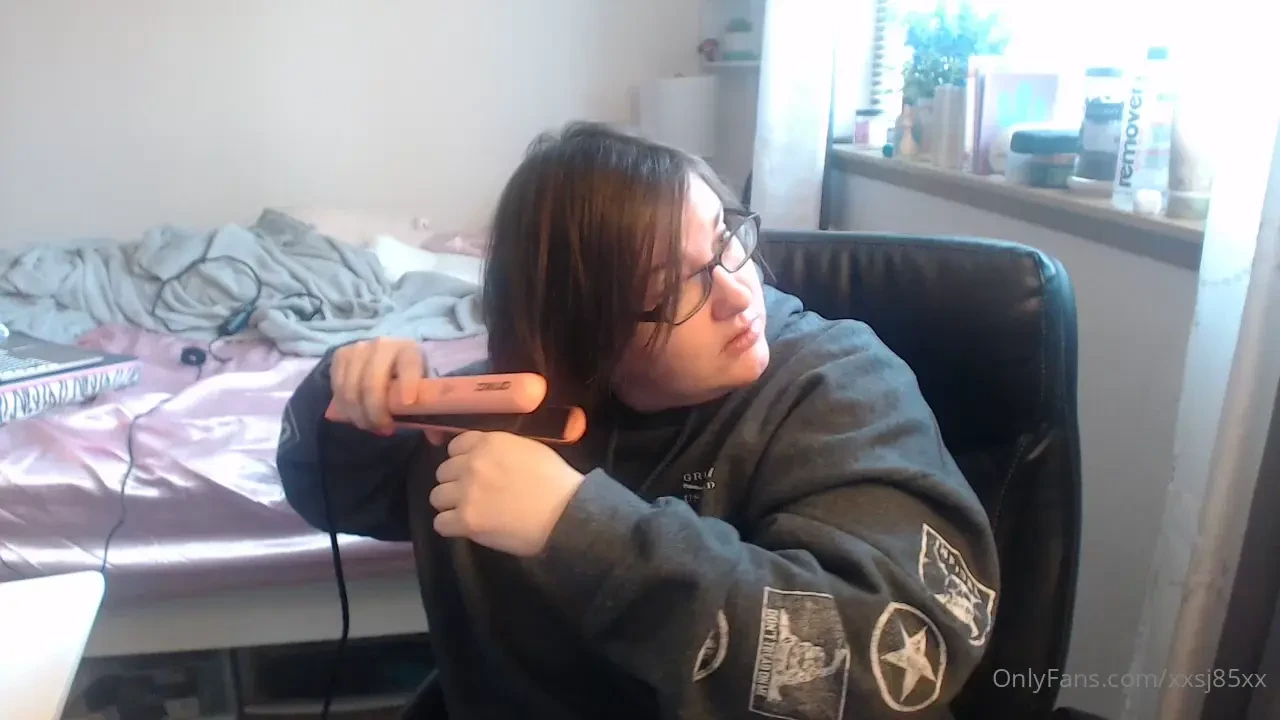 Ironing my hair for the first time since i buzzed it all off 