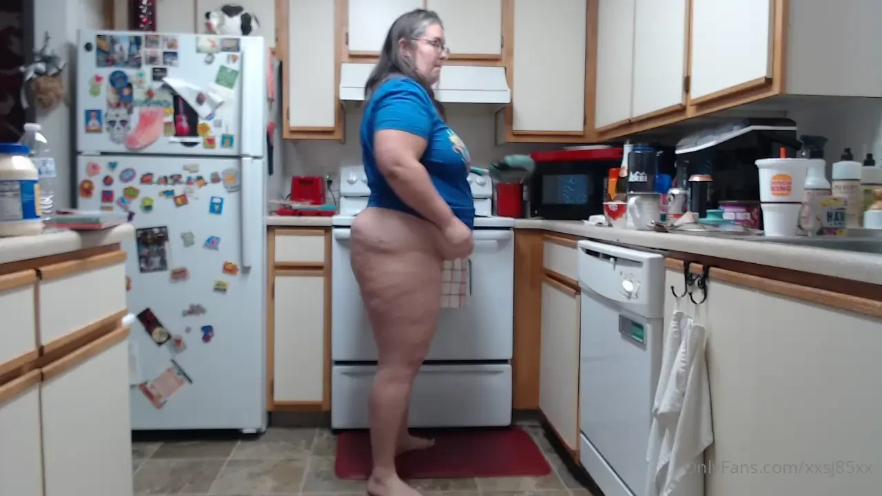 Live now in my kitchen part 1 