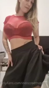 When she s in a dancing mood