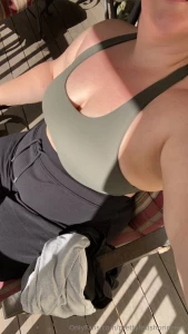 Sunday sunshine lower belly really eatin up those pants part 1