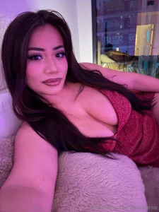 Cant sleep but maybe someone can help put me to sleep