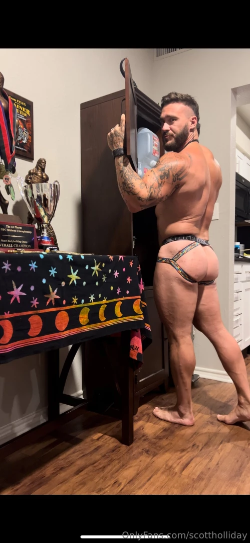 Today i m the bad boy dm me and lets find it out 