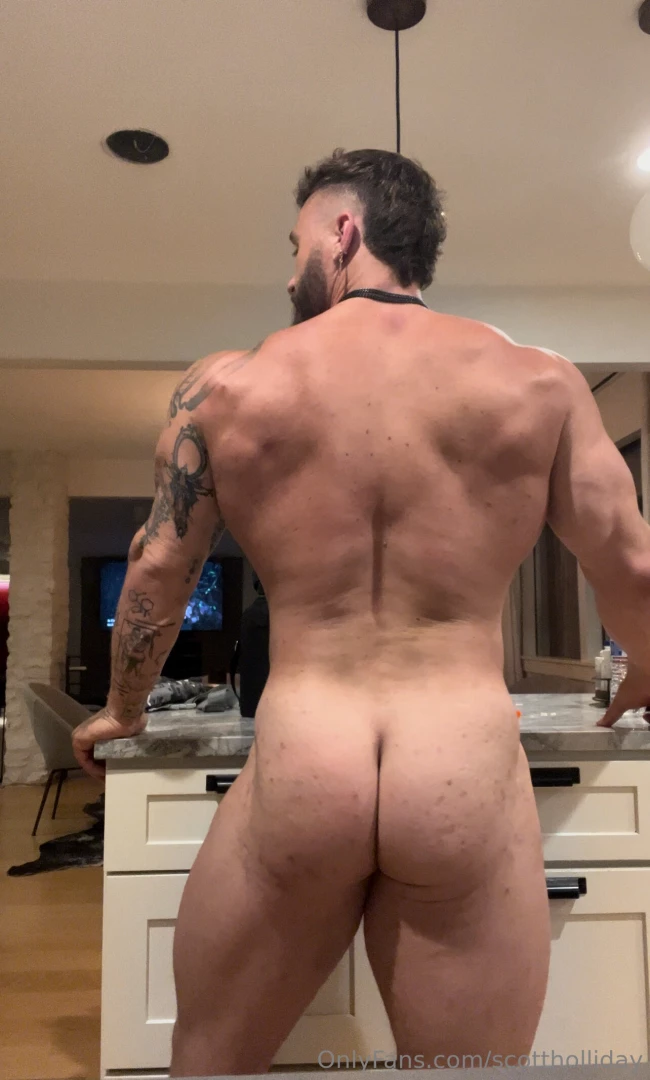 Ready to play w daddy s ass 