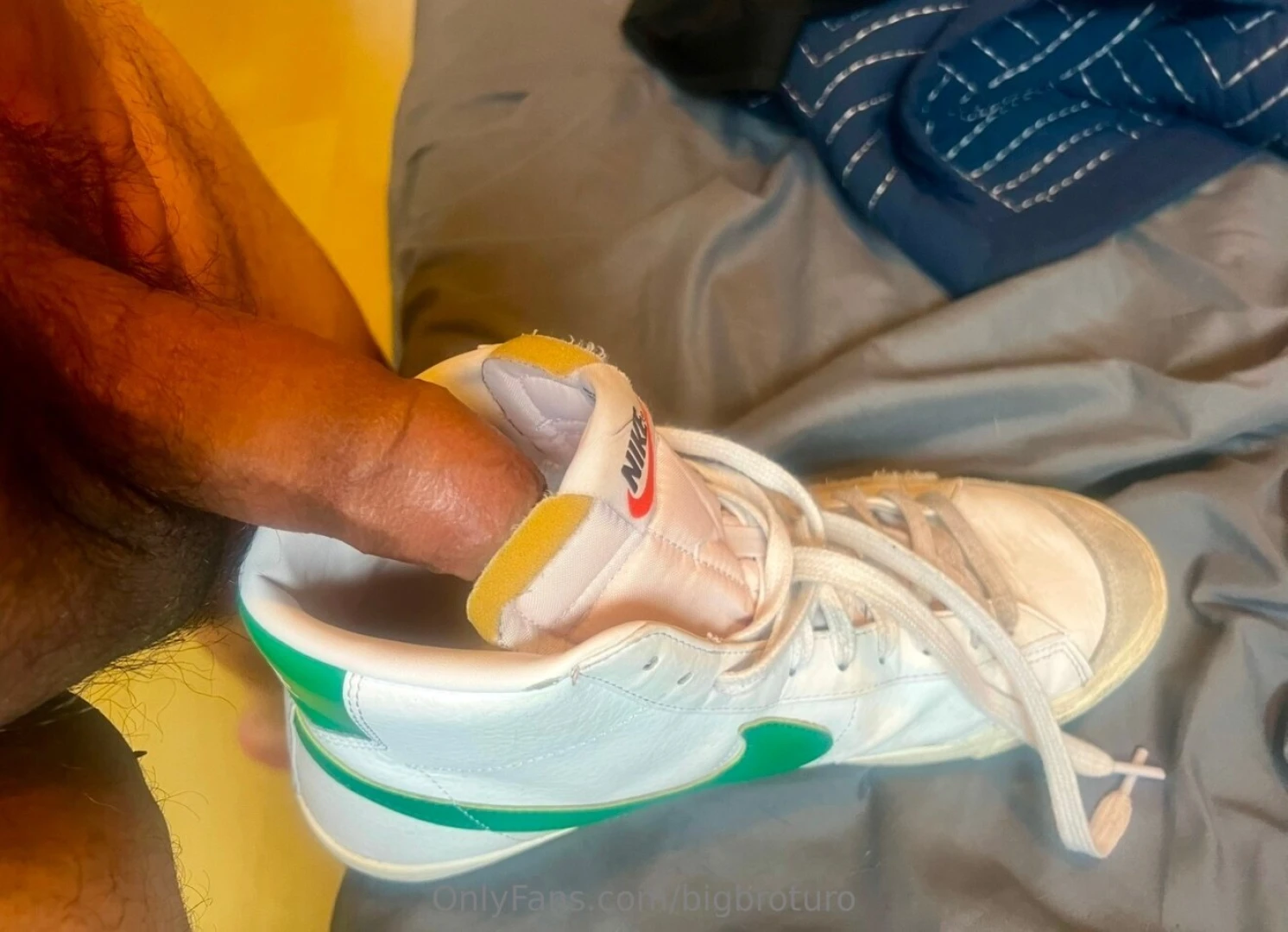 Where are my foot and shoe freaks at comment if you d wanna sniff 