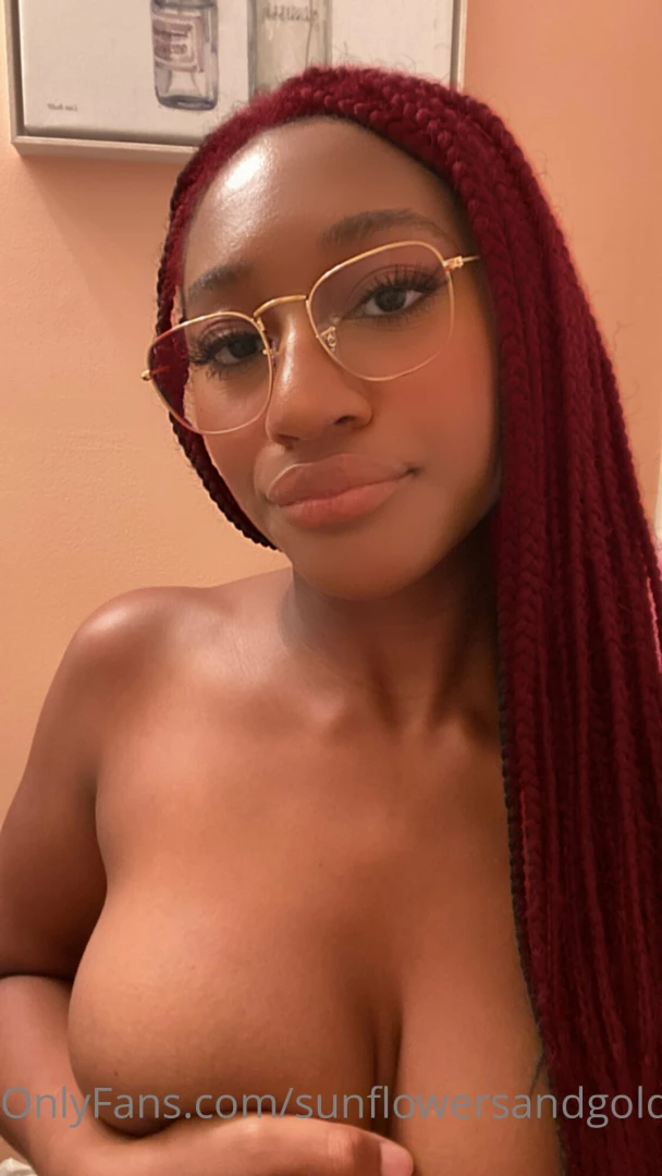 Babe do you like red hair on me what do you think be honest 