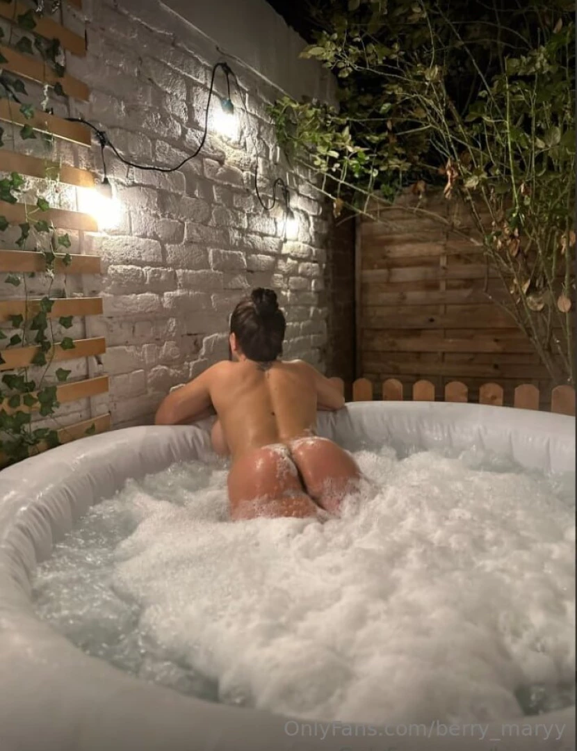 Smiley queen kirasin1 is for playing dirty truth or dare would you part 41 