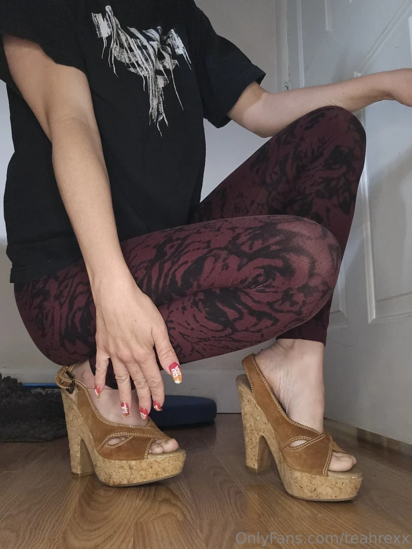 Check out my summer shoes 