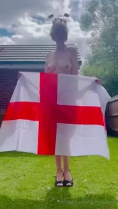 In-ger-land in-ger-land in-ger-land cum on england my lucky tits will