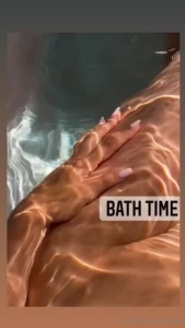 If this post gets 300 likes by wednesday night i ll make my premium