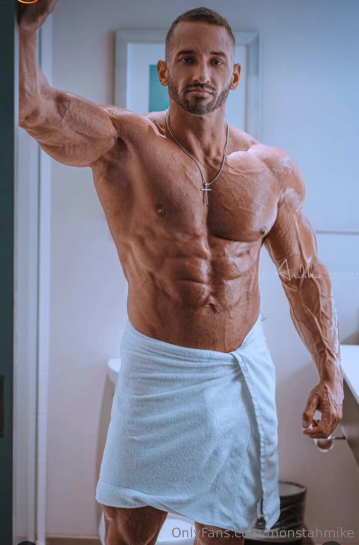 Hey guys gonna be with david mitchell cpxxx amp heath halo heathenhalo 